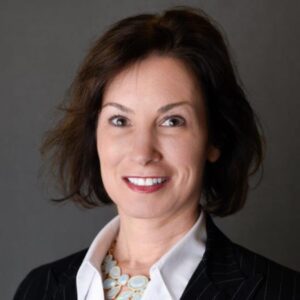 Traci Vaden headshot