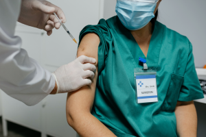 doctor-receiving-covid-vaccine
